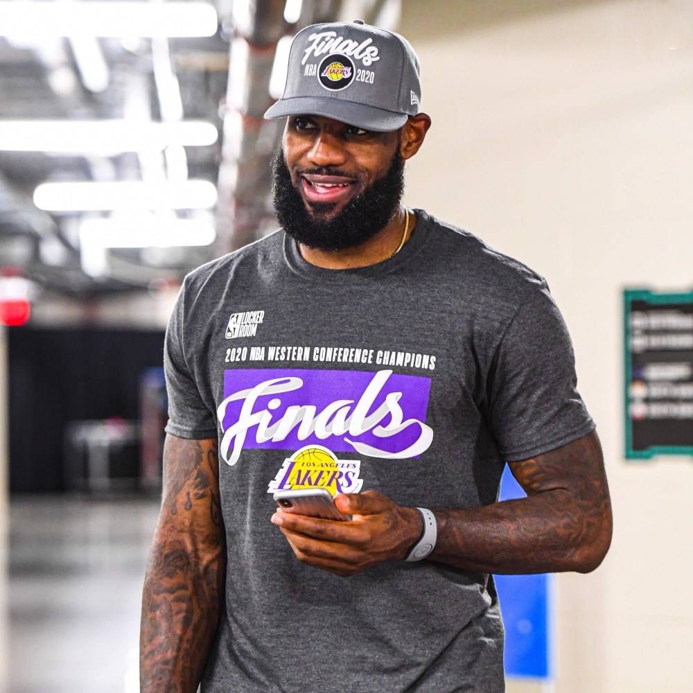 开云体育官网-包含转会期突围战来临,托特纳姆围绕NBA总决赛完成体检,气氛紧张,赛季目标并未改变的词条